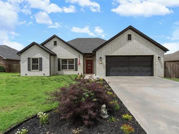 1130 Musket St, Prairie Grove, AR 72753