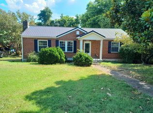 1022 Rolling Fields Cir, Columbia, TN 38401
