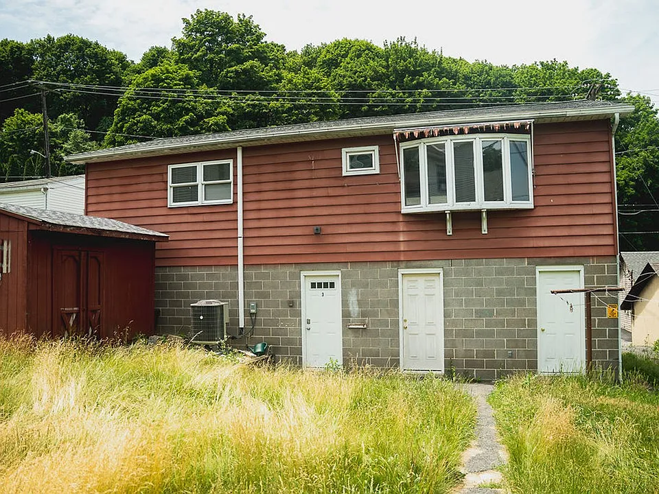 1210 Main Street