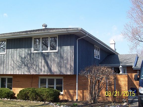 3rd image of 8620 W 143rd Pl