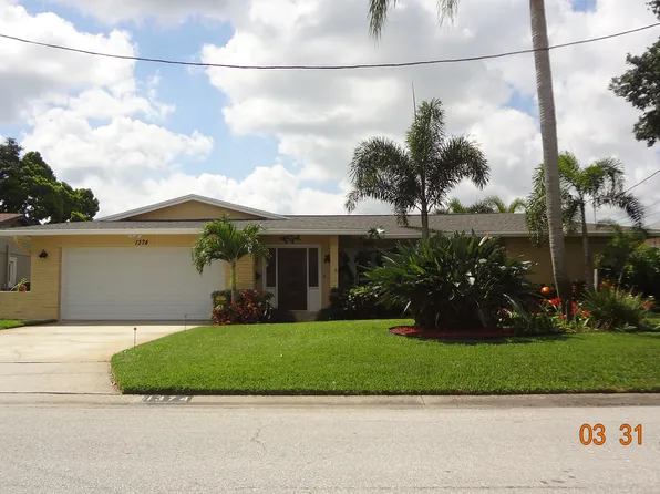 1374 48th Ave NE, Saint Petersburg, FL 33703