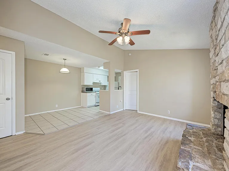 12408 Deer Falls Dr #B — Photo 6