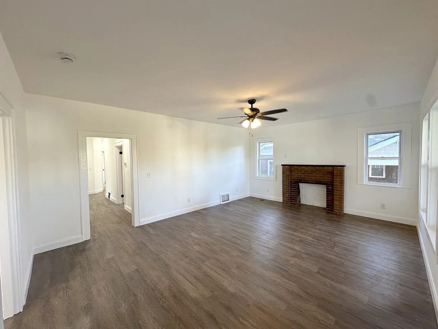 4 bed, 1768 sqft, $2,650 — Photo 2