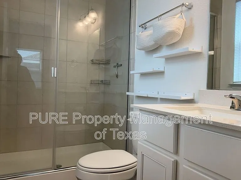 17901 Giglio Way — Photo 16
