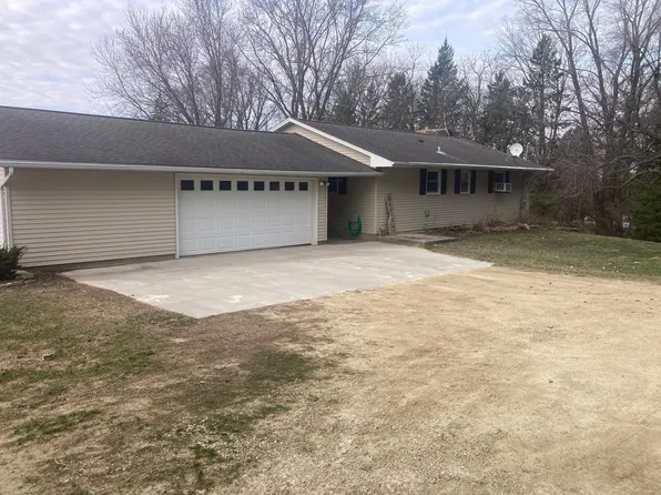 12520 440th St, Wanamingo, MN 55983