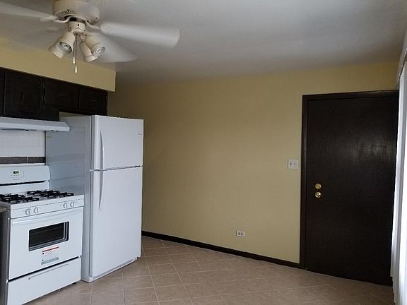 3rd image of 77 Oglesby Ave APT 3S