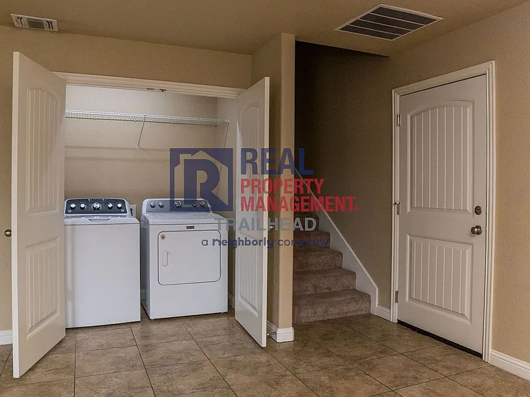 905 Dart Court — Photo 18