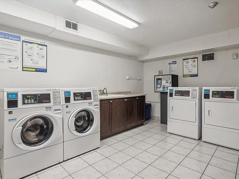 1420 Tyandaga Park Dr — Photo 12