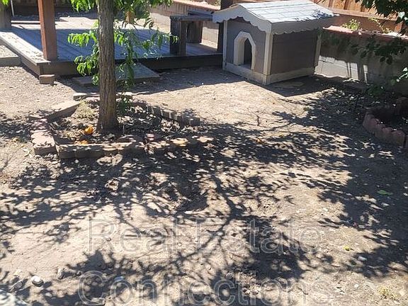 4th image of 5815 Ponce Ct