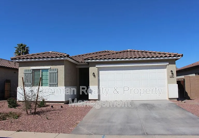 288 W Tropical Dr — Photo 1