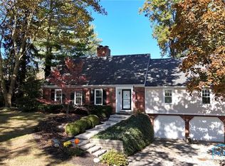 16474 W River Rd, Bowling green, OH 43402