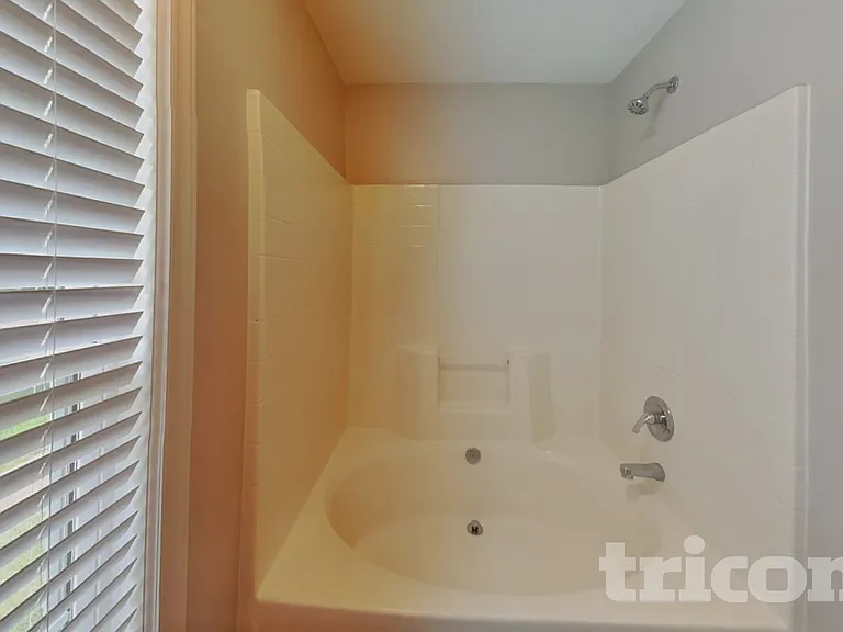 305 Aqua Marine Ln — Photo 9