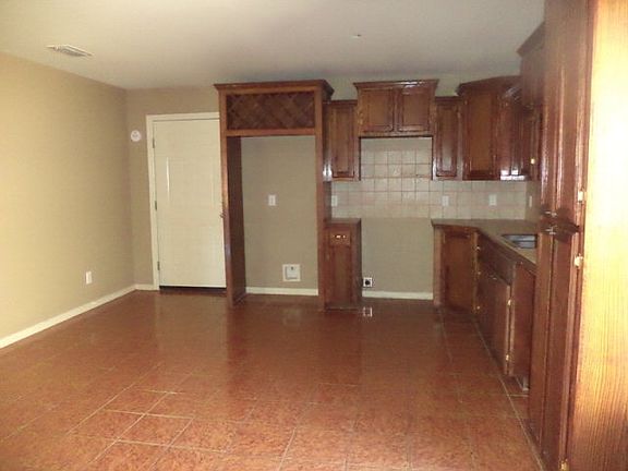 2nd image of 3503 Ginger Ave