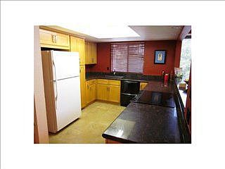 2nd image of 3812 La Jolla Village Dr