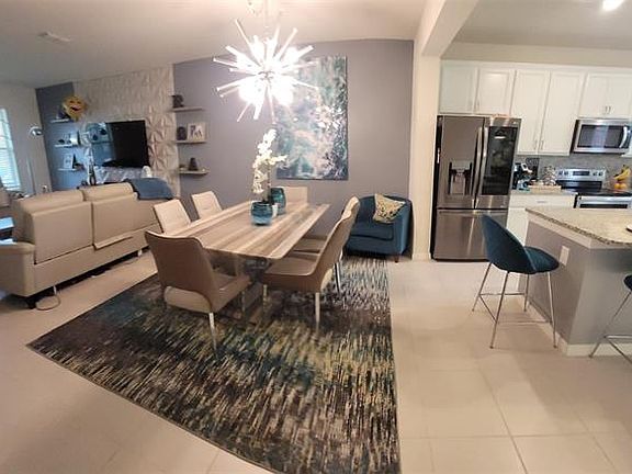 4th image of 5028 Caspian St