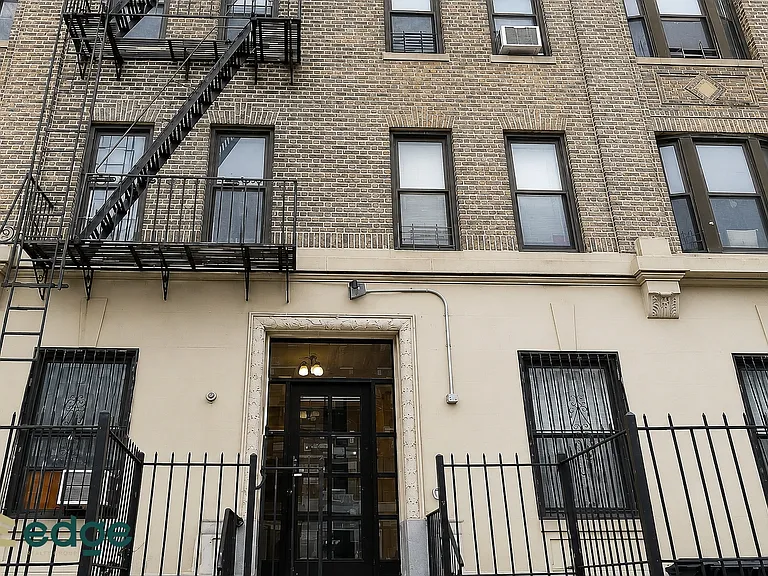 600 Park Pl #15 — Photo 7