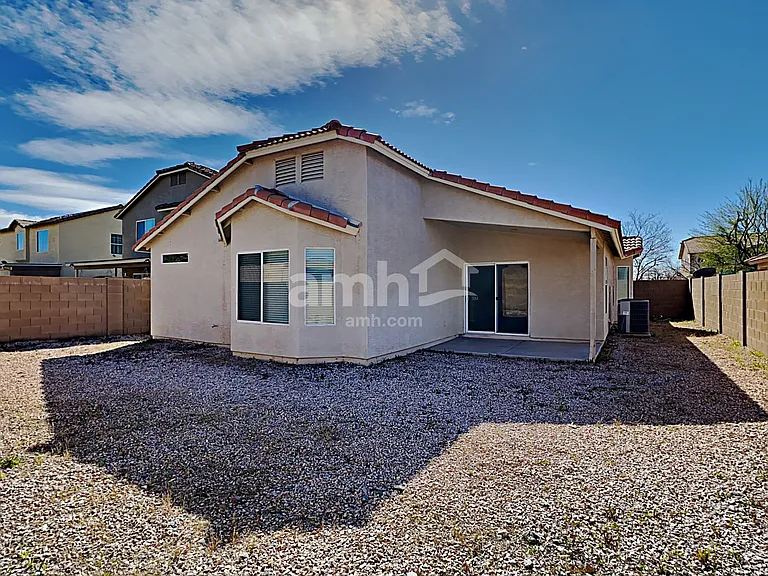 24160 W Lasso Ln — Photo 20