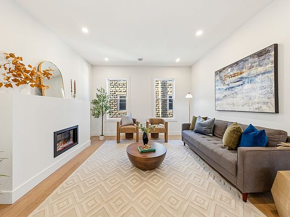 4th image of 24 Olney St #24