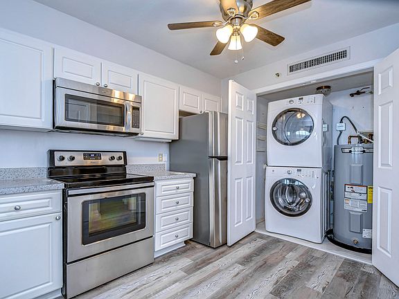 5th image of 3211 W Swann Ave Unit 1111