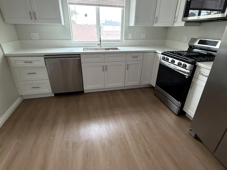 4239 W Broadway #A — Photo 13