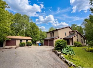 200 Robin Hood Ave, Bathurst, NB E2A4Y7