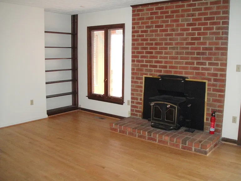 7401 Christy Rd — Photo 11