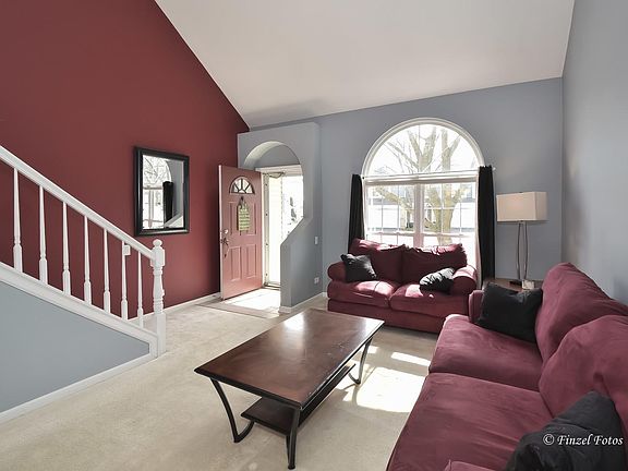 2nd image of 1490 Diamond Dr Unit 1490