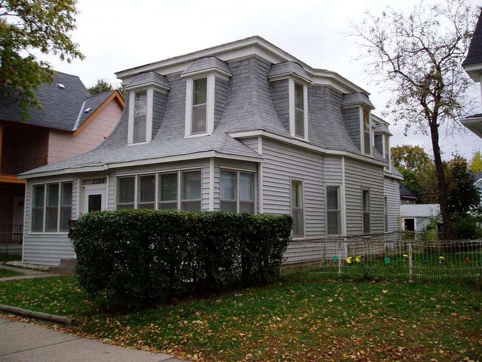 2nd image of 3126 16th Ave S APT 2