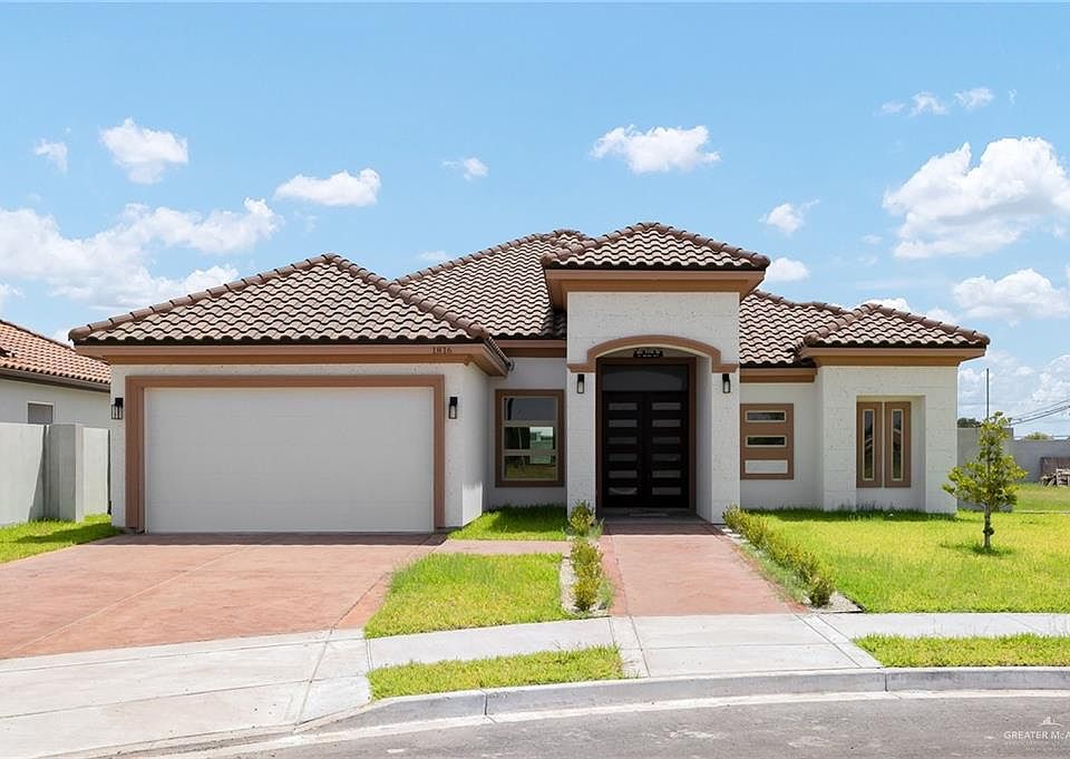 1st image of 1816 Crown Cir
