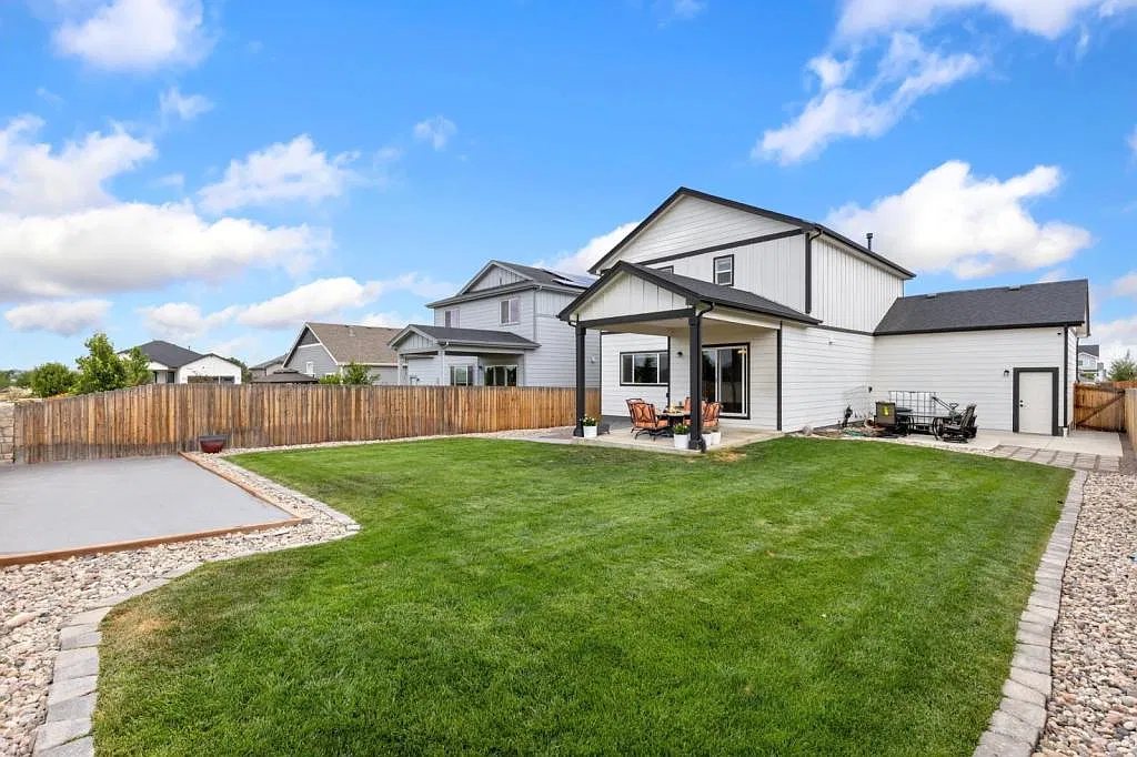 1495 S Plumeria Dr — Photo 3