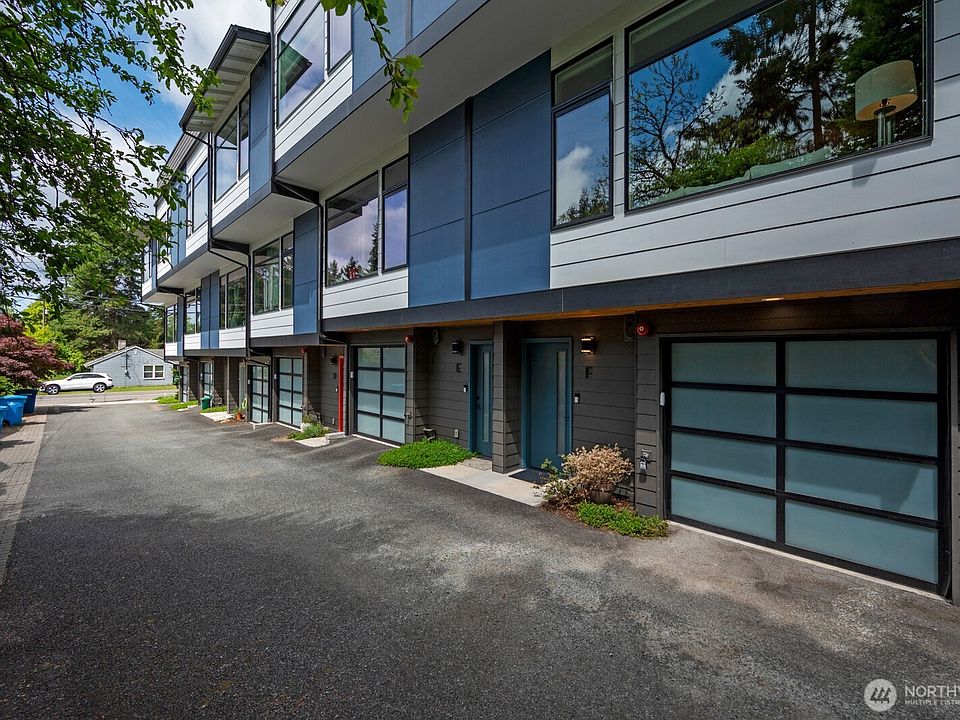 1st image of 18028 10th Avenue NE #F