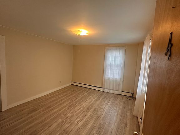 Entrance to Living Room