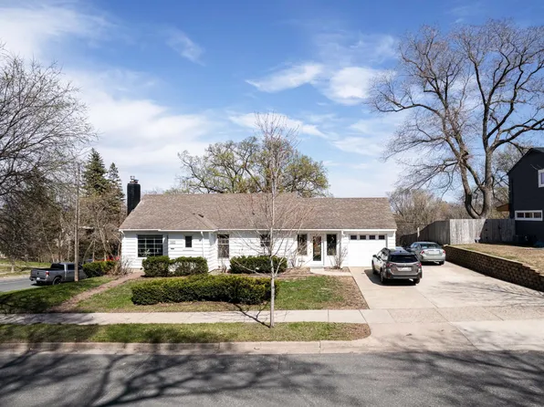 601 Queen Ave S, Minneapolis, MN 55405
