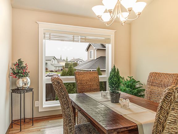 3rd image of 5707 67th St NE