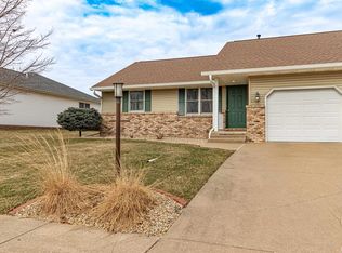 409 North St, Washington, IL 61571