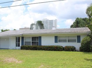 6755 W Flamingo Way S, St Petersburg, FL 33707