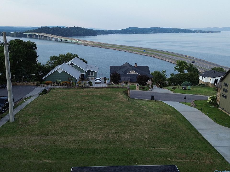 1st image of 1 Harbor Point Dr