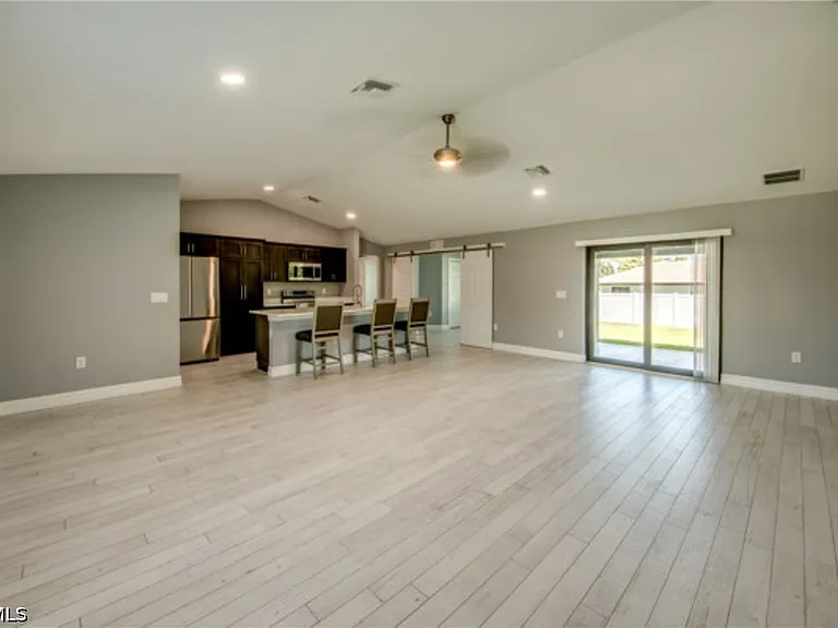 12866 Iona Rd — Photo 3