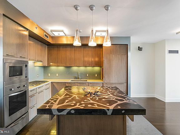 5th image of 1414 S Penn Sq Unit 17B