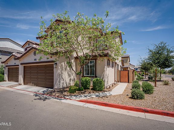 3rd image of 1255 N ARIZONA Avenue #1012