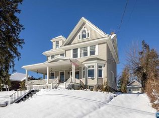 20 Giles Rd, Harrington Park, NJ 07640