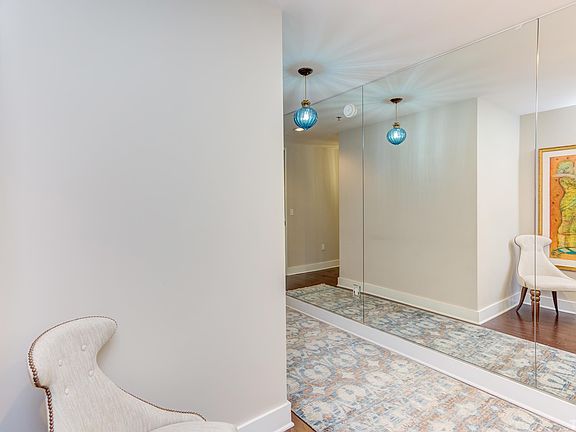 2nd image of 140 W Franklin St #422 & 423