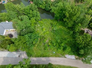 2458 Cedar Cliff Dr, Lawrenceburg, IN