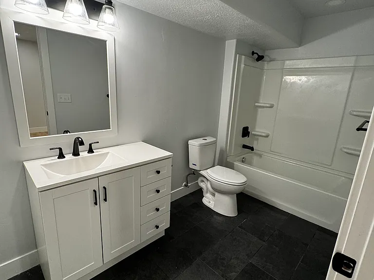 1484 N Sage Dr — Photo 5