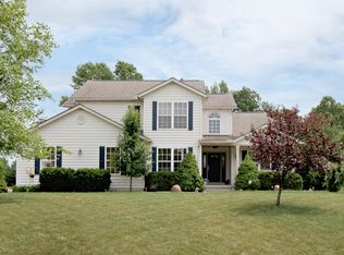 6849 Whitetail Ln, Westerville, OH
