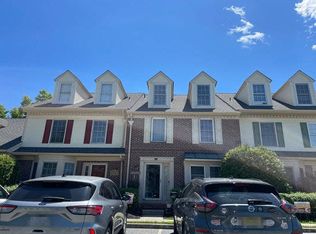 806 Saratoga Ct, Marlton, NJ 08053