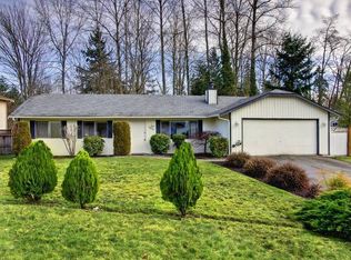 5714 NE 204th St, Kenmore, WA 98028