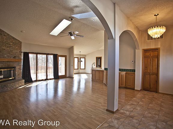 5th image of 30 Kintyre Ln