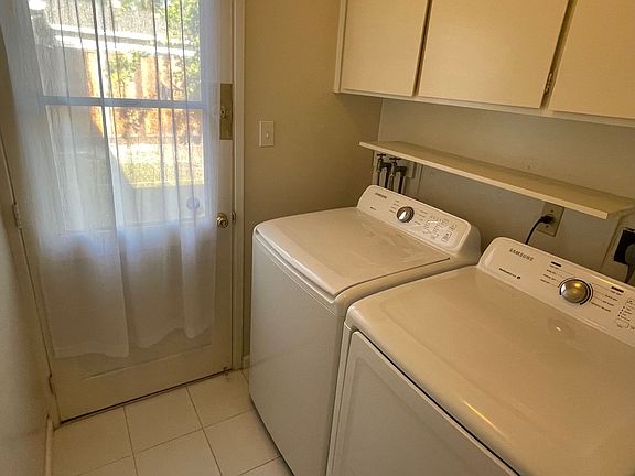4th image of 3158 Balmoral Dr