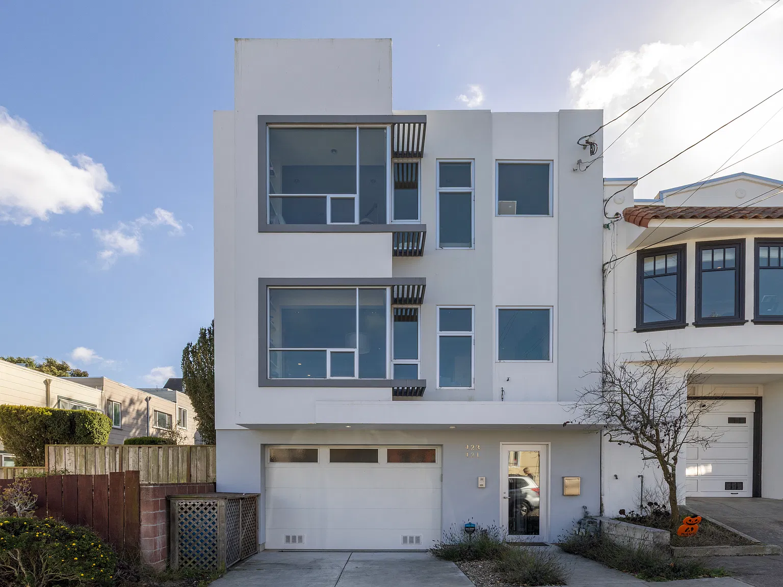 3 bed, 1800 sqft, $8,500 — Photo 2